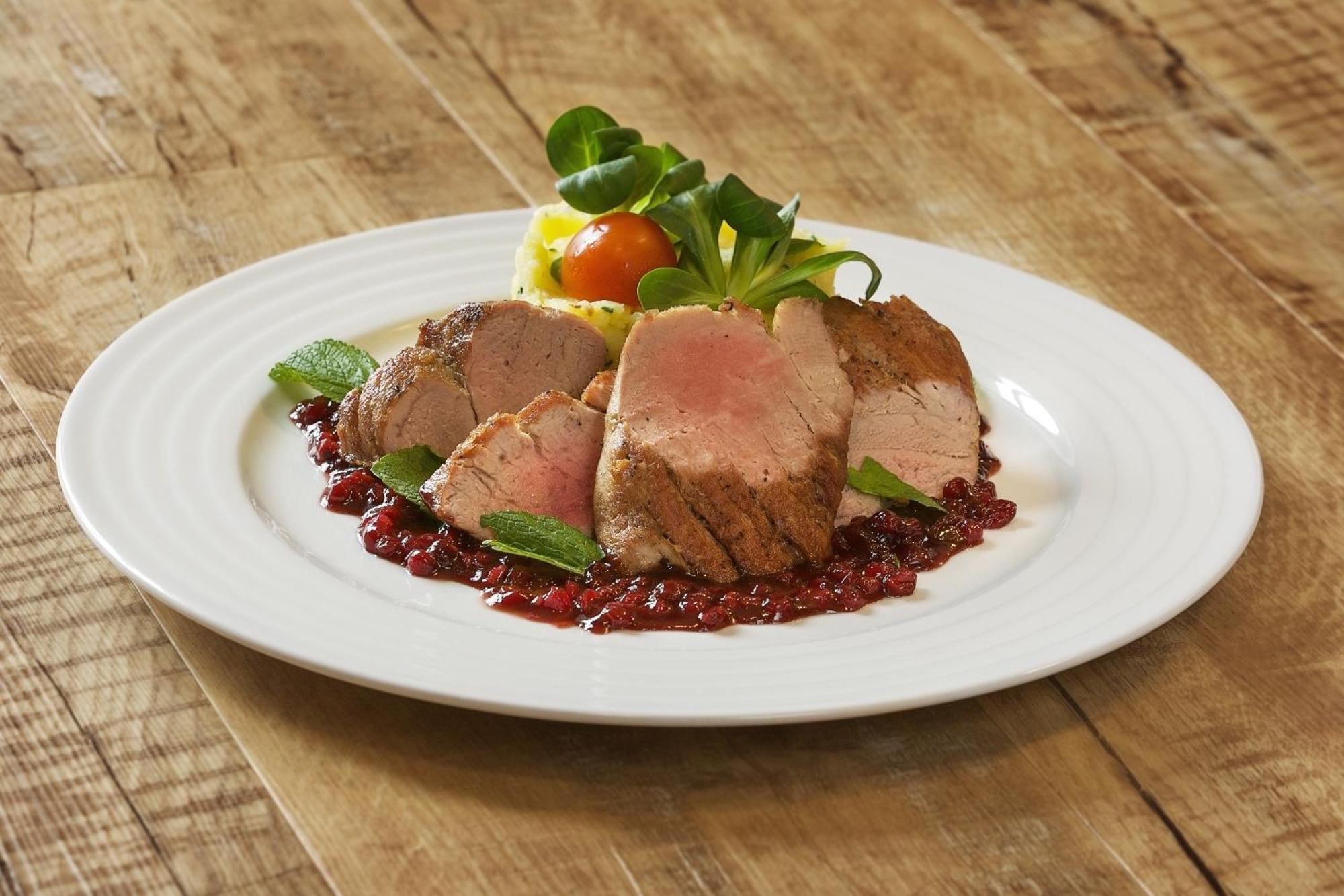 Restaurace A Penzion Bludovecek エクステリア 写真